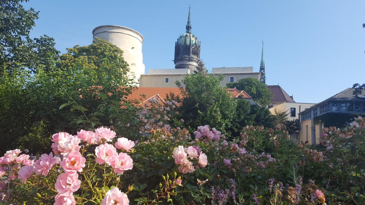 Fewo "Seerose" Am Stadtpark Apartamento Wittenberg Exterior foto